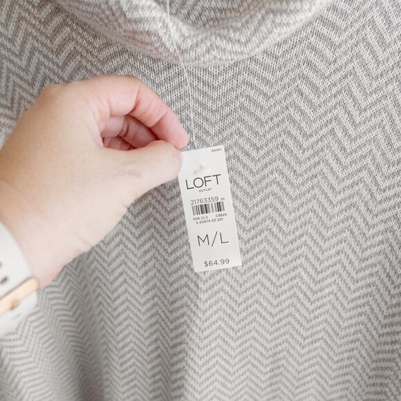 NWT! LOFT PONCHO SWEATER SZ M/L TAUPE WHITE COWLNECK OVERSIZED NEUTRAL LAGENLOOK - Picture 2 of 6